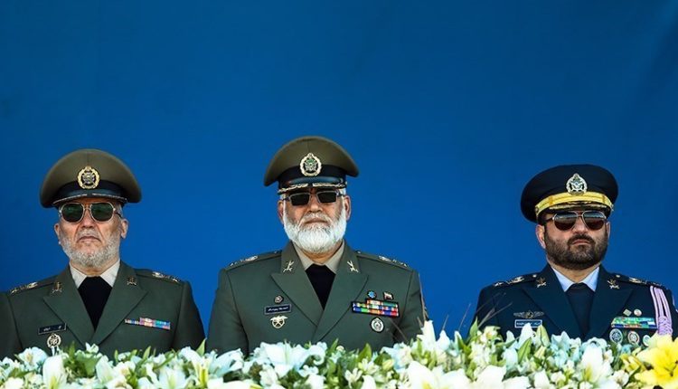 Iranian army commanders in the military parade in irans army day 2016.jpg