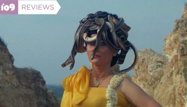 Suzzannareview 1200x675.jpg