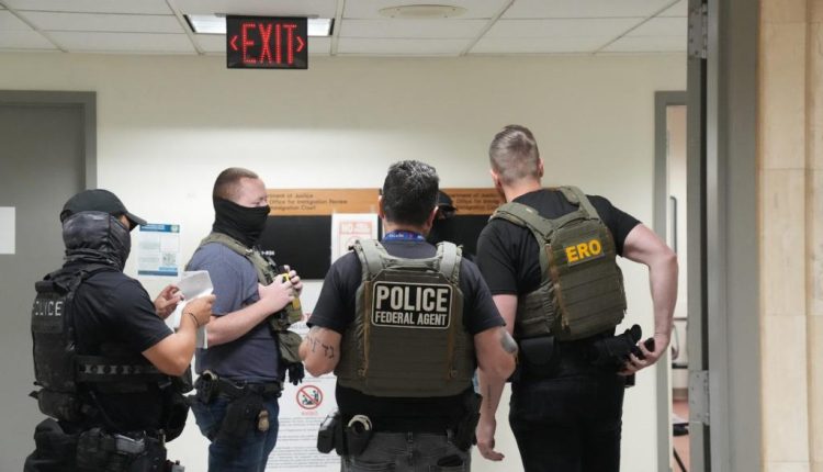 Ice enter court facilities unidentified 107269440 c1501d e1752271618136.jpg