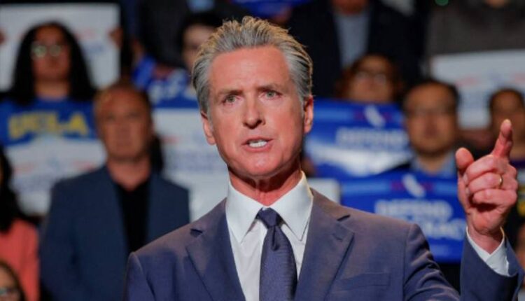 Newsom freaks out over trump 2028 hat warns president could run a third term 620x340 1.jpg