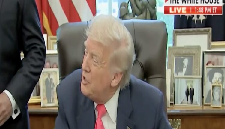 Trump elizabeth warren.jpg