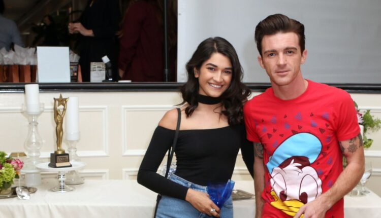 Drake bell janet von schmeling.jpg