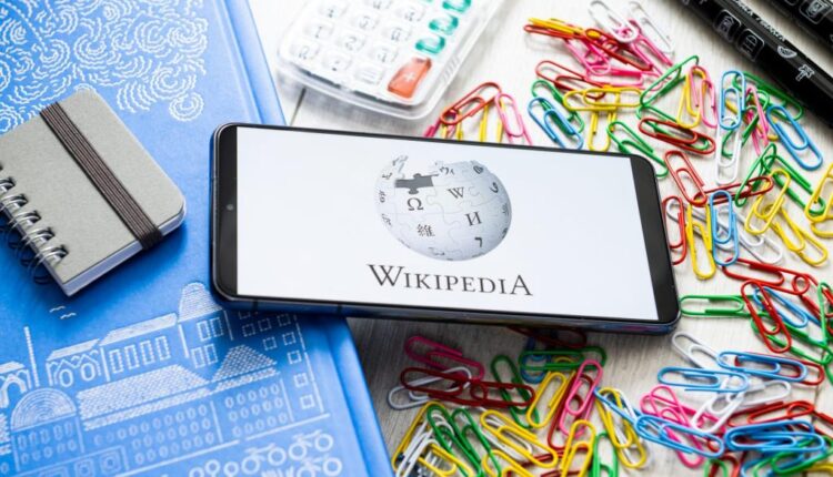 Photo illustration wikipedia logo seen 62287541 e1756515029579.jpg