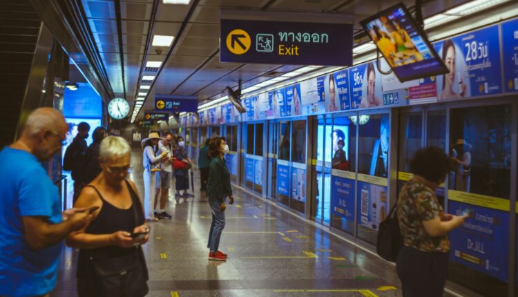 Red shuheart upywtvjyq9o unsplash.jpg