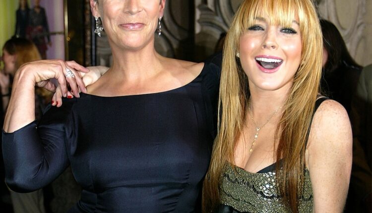 Rs 1200x1200 230512103030 1200 jamie lee curtis lindsay lohan lt 051223 gettyimages 2369130.jpg