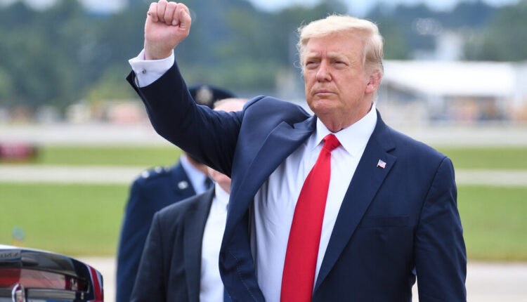 Trump fist in the air.shutterstock 1821865592 1000x600.jpg