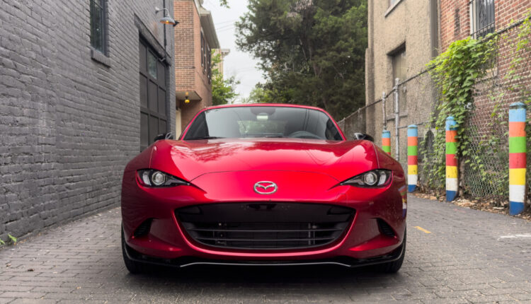 2025 mazda mx 5 miata rf 1 1152x648.jpg