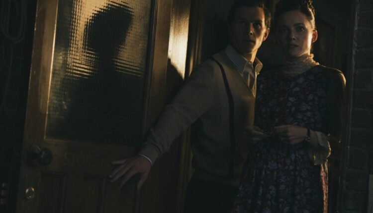 Conjuringyoungerwarrens 1200x675.jpg