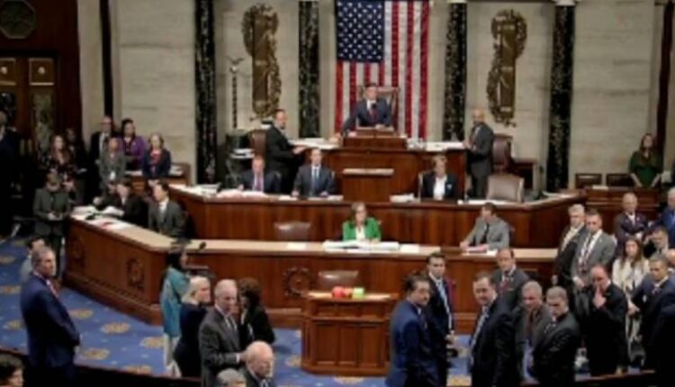 House democrats shout no during prayer request for charlie kirk 620x340 1.jpg