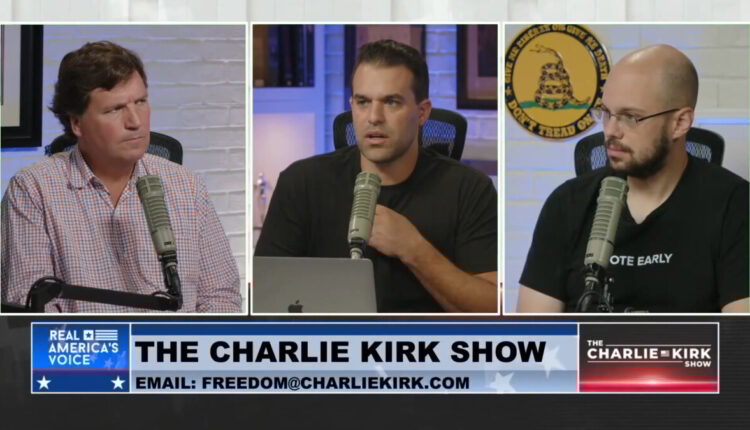 Tpusa staff takes sd cards00188125.jpg