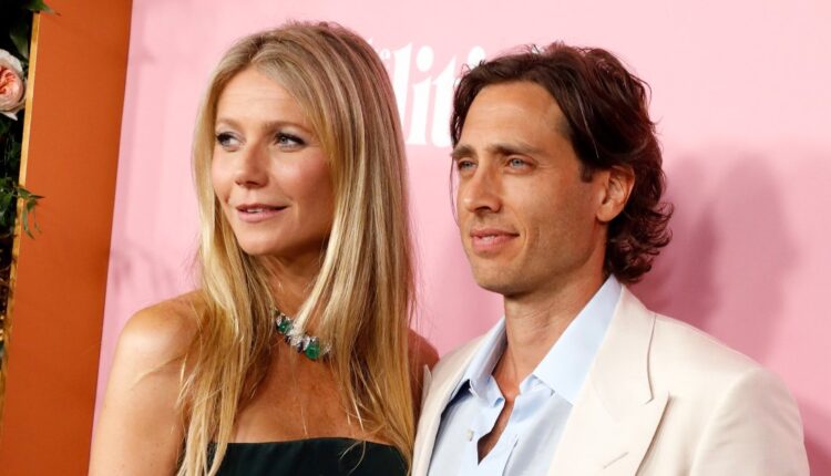 Brad falchuk gwyneth paltrow.jpg