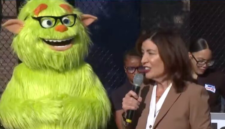 Original hochul focus.jpeg