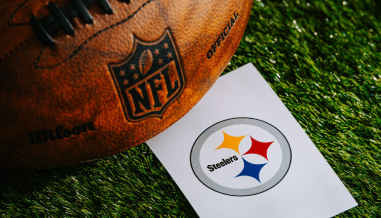 Steelers shutterstock 2583904971.jpg