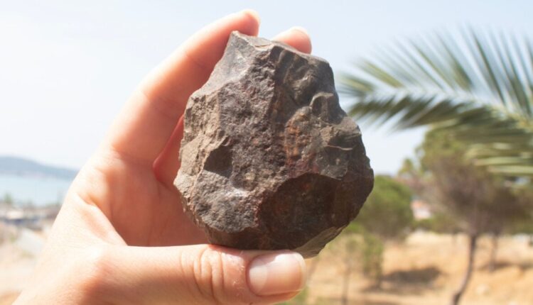 Stone tool in turkey 1200x675.jpg