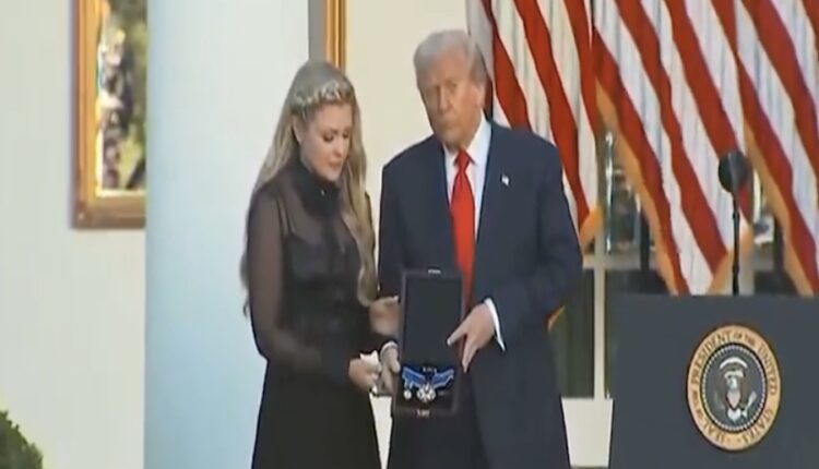 Charlie kirk medal of freedom.jpg