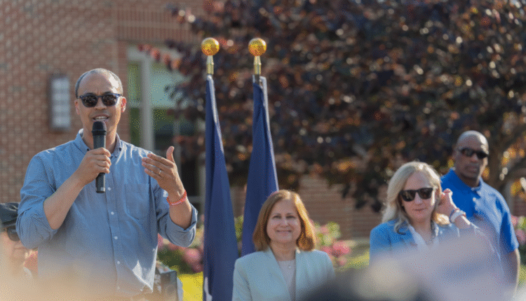Jay jone speaks at rally in fairfax city 1024x683.png