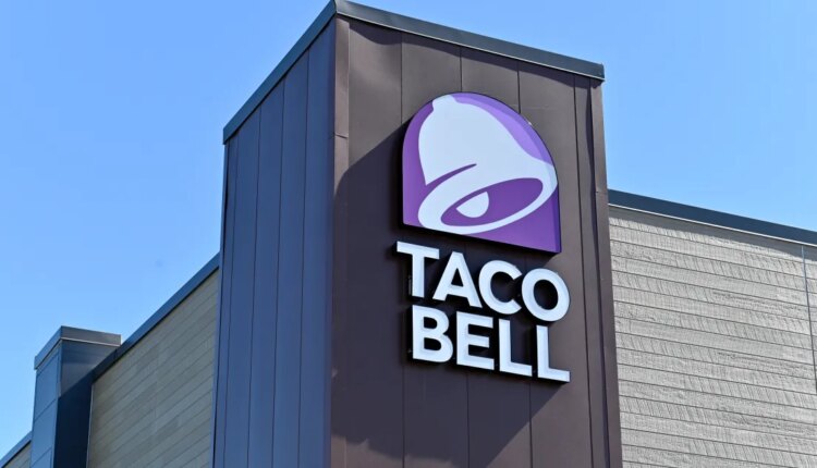 Taco bell is teaming up with franks redhot for some seriously spicy new menu items 2237966098.jpg