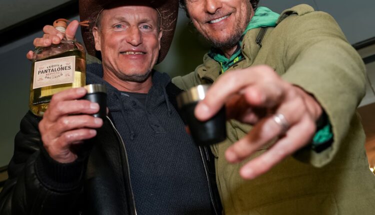 Cr 1200x1200 250310125601 mm woody pantalones 3 9 25.jpg