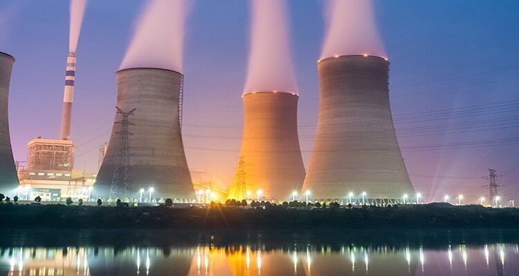 Power station energy pollution fotolia.jpg