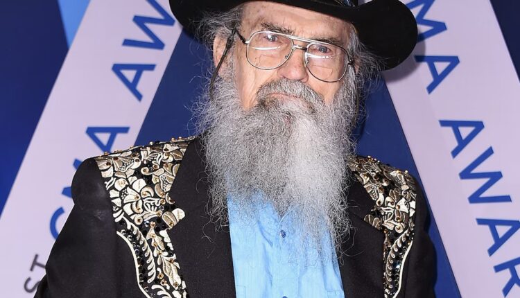 Rs 1200x1200 250131060347 duckdynasty.jpg