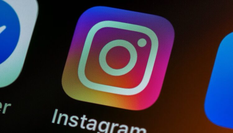 Instagram logo large.jpeg