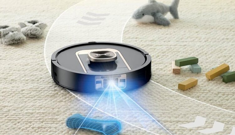 Shark powerdetect thermacharged robot vacuum mop press image.jpg