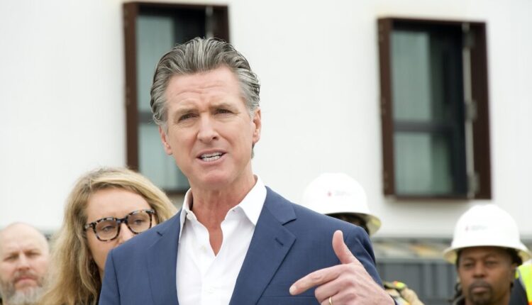 Shutterstock 2521726573 1000x600.jpg