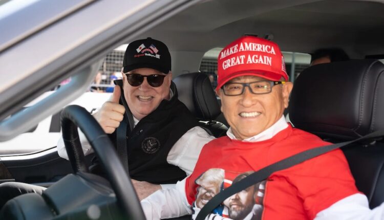 Toyota ceo trump.jpg