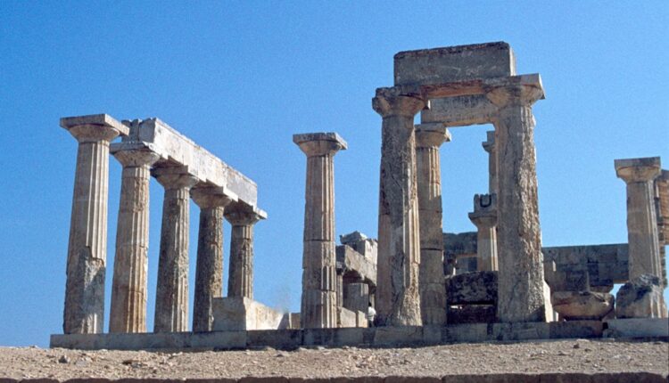 Greek ruins Western Civilization resized 12.17.25 06.12.24 Getty 862728926.jpg