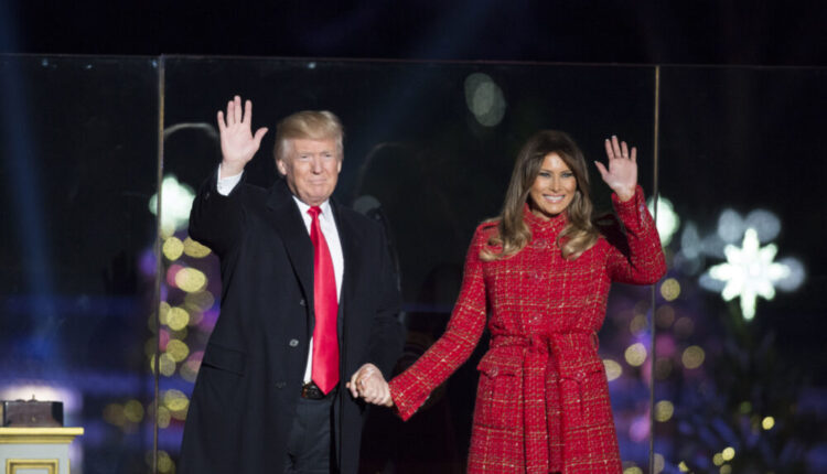 White House Christmas 27061085849 1000x600.jpg