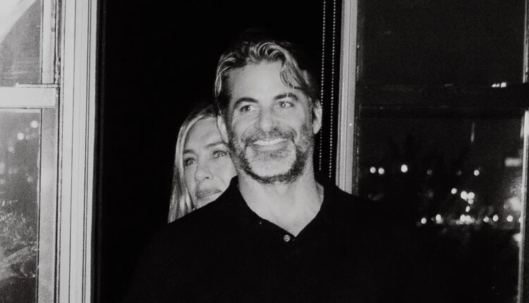 Jennifer aniston jim curtis 1.jpg