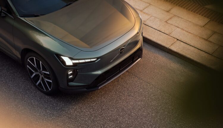 JPG Full TIM 1154 EX60 DETAIL HIGH FRONT 2560x1440.jpg