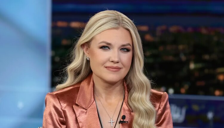 Erika kirk 2250858988.jpg