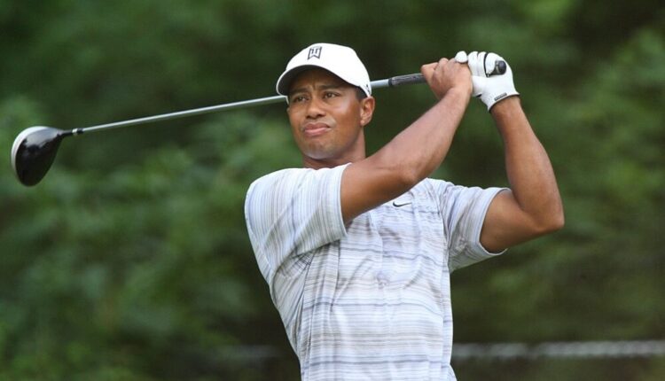 1015px Tiger Woods drives by Allison 1000x600.jpg