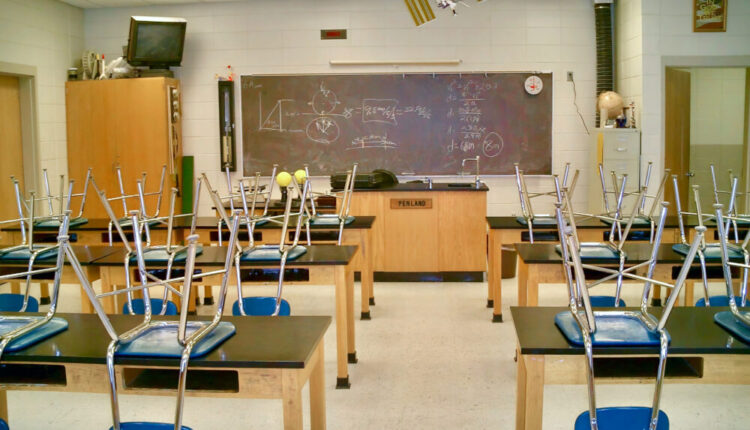 A public school high school classroom in the United States 02 1000x600.jpg