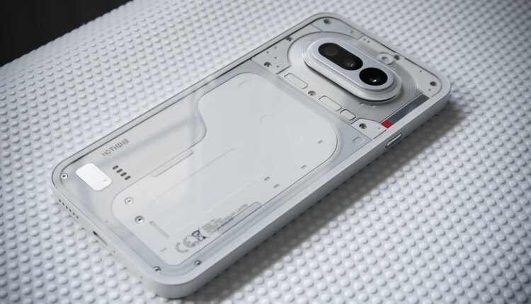 Nothing Phone 4a REVIEW back angled.jpg