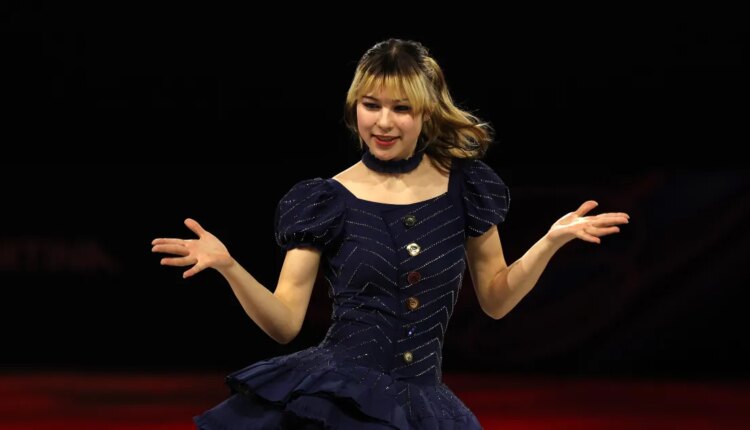 Alysa liu warning 5.jpg