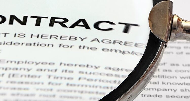 Enterprise IT contract fotolia.jpg