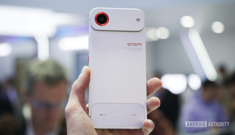 Tecno modular concept phone mwc 2026 9 scaled.jpg