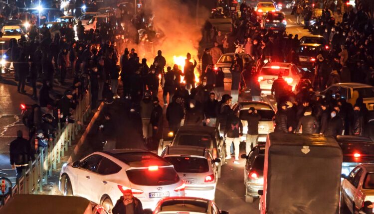 Unrest in iran as protesters demonstrate over economic crisis scaled.jpg