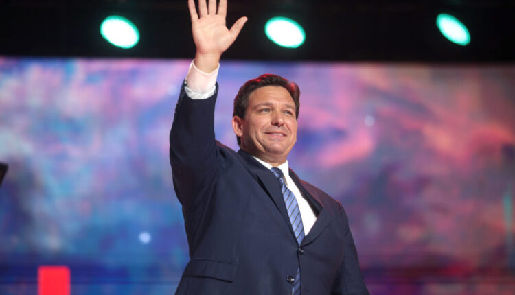 52252032004 ee795814c3 b 1000x600.jpg