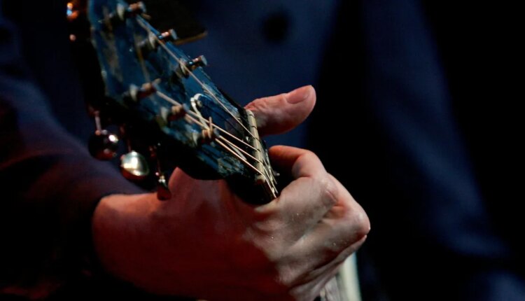 GettyImages 57357791 Masayoshi Takanaka.jpg