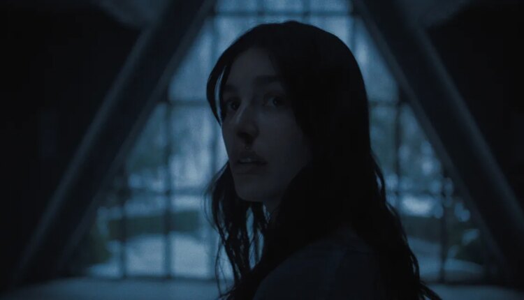 Something Very Bad Is Going to Happen n S1 E1 00 46 01 13R 756509.jpg