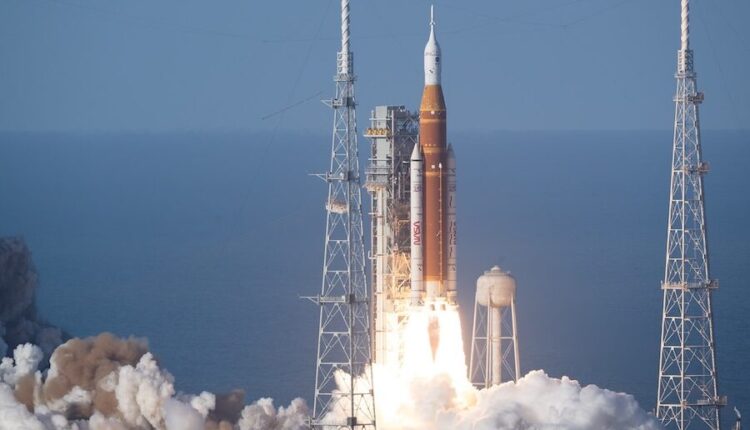 Artmeis 900x600.jpeg