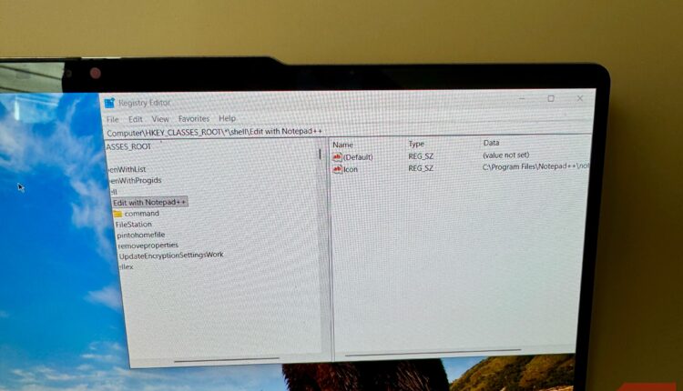 Registry editor on laptop.jpg
