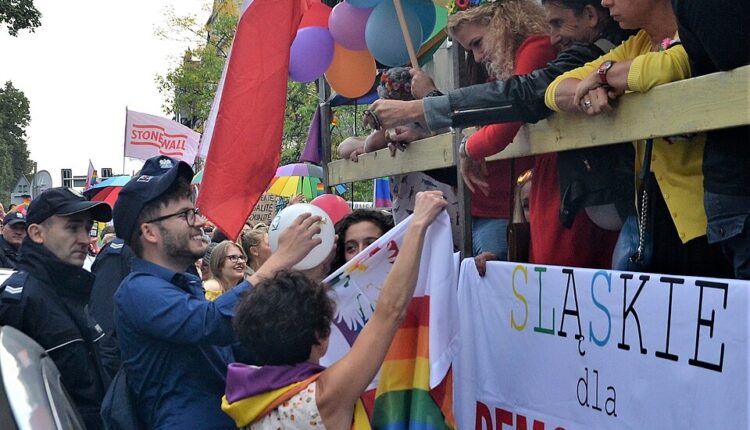 020198 0208 Bart Staszewski GayPride in Katowice.jpg
