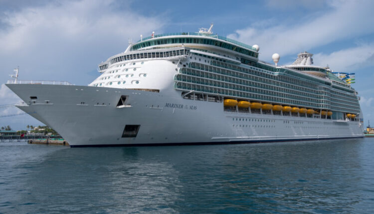 Bahamas Cruise ship exterior June 2018 3303 1000x600.jpg
