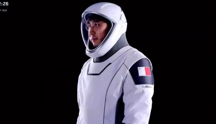 Chun Wang.jpg