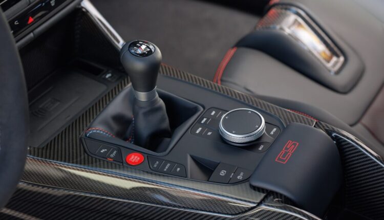 P90641074 highRes the bmw m3 cs handsc 1 1152x648.jpg