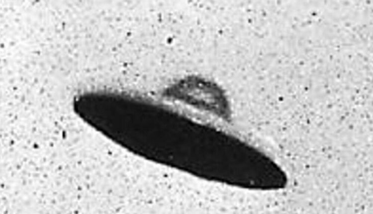 Supposed ufo passaic new jersey cropped 972ce0 1024 e1778270312965 1000x600.jpg